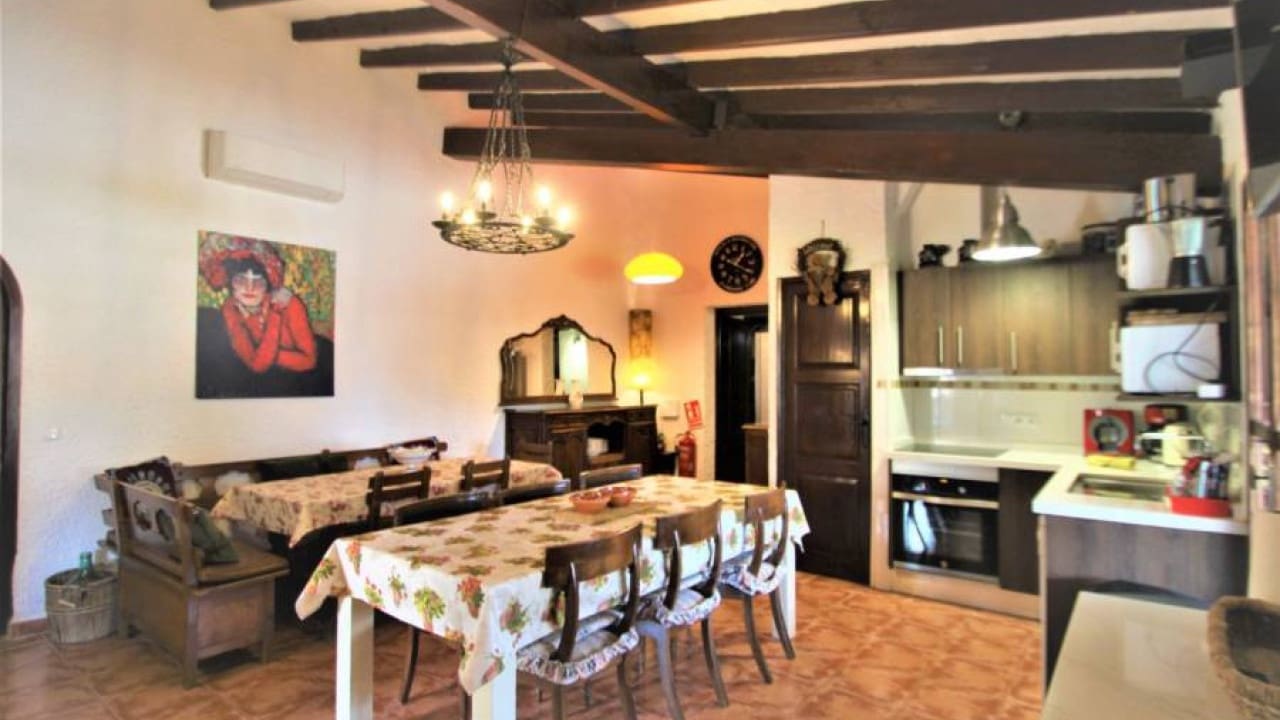 9 bedroom Villa for sale in Orihuela Costa with pool garage - € 690,000 (Ref: 7107604)