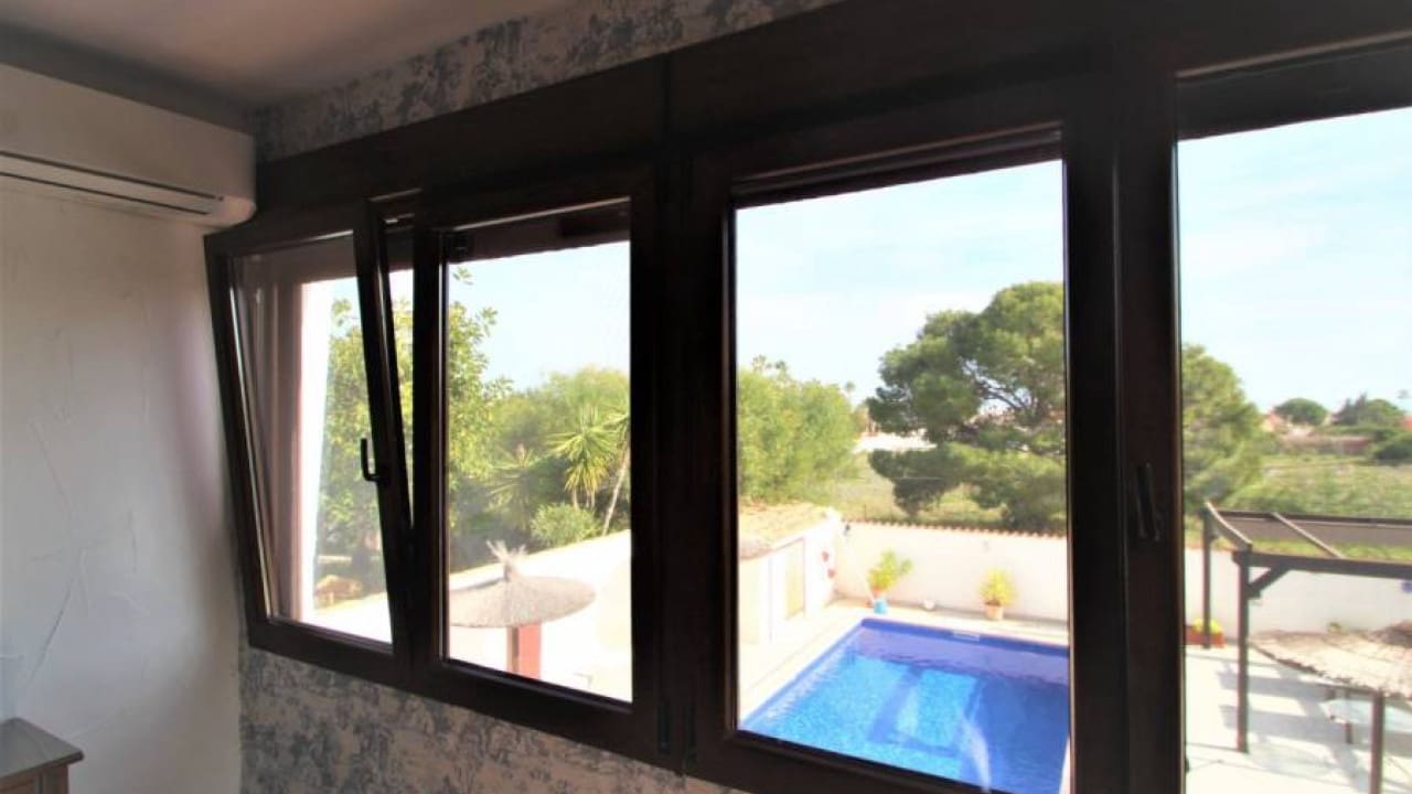 9 bedroom Villa for sale in Orihuela Costa with pool garage - € 690,000 (Ref: 7107604)