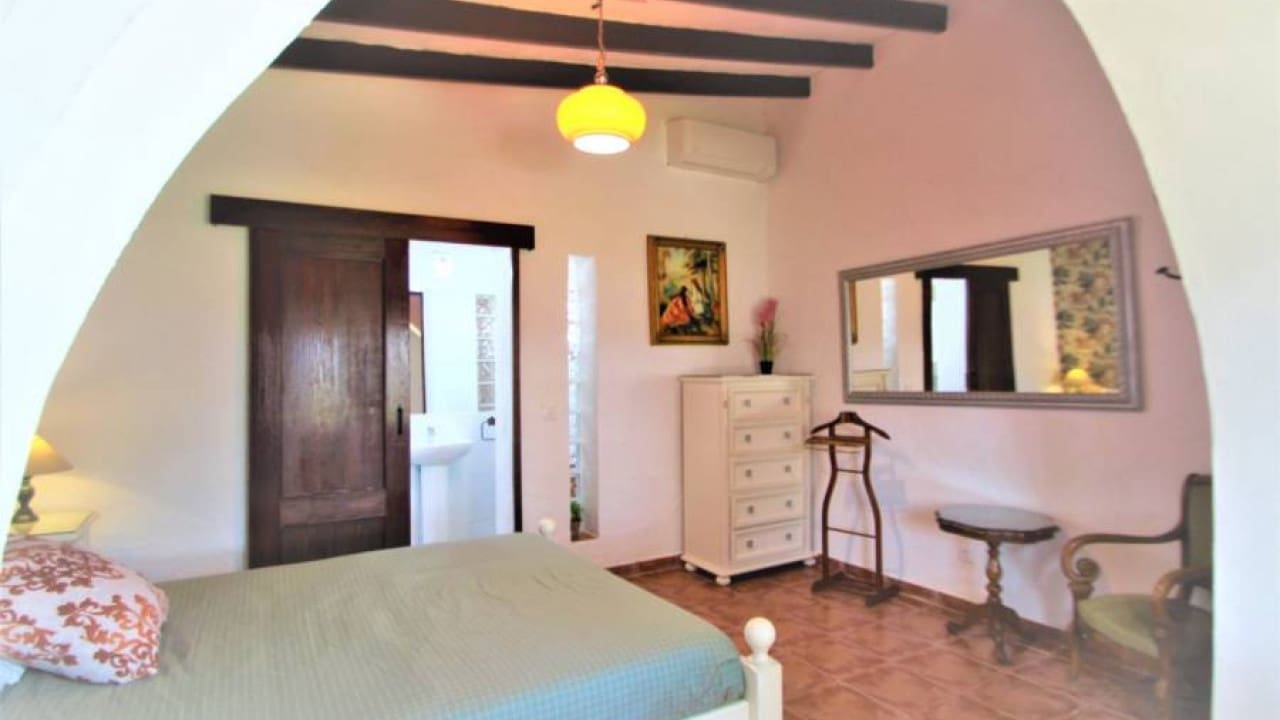 9 bedroom Villa for sale in Orihuela Costa with pool garage - € 690,000 (Ref: 7107604)