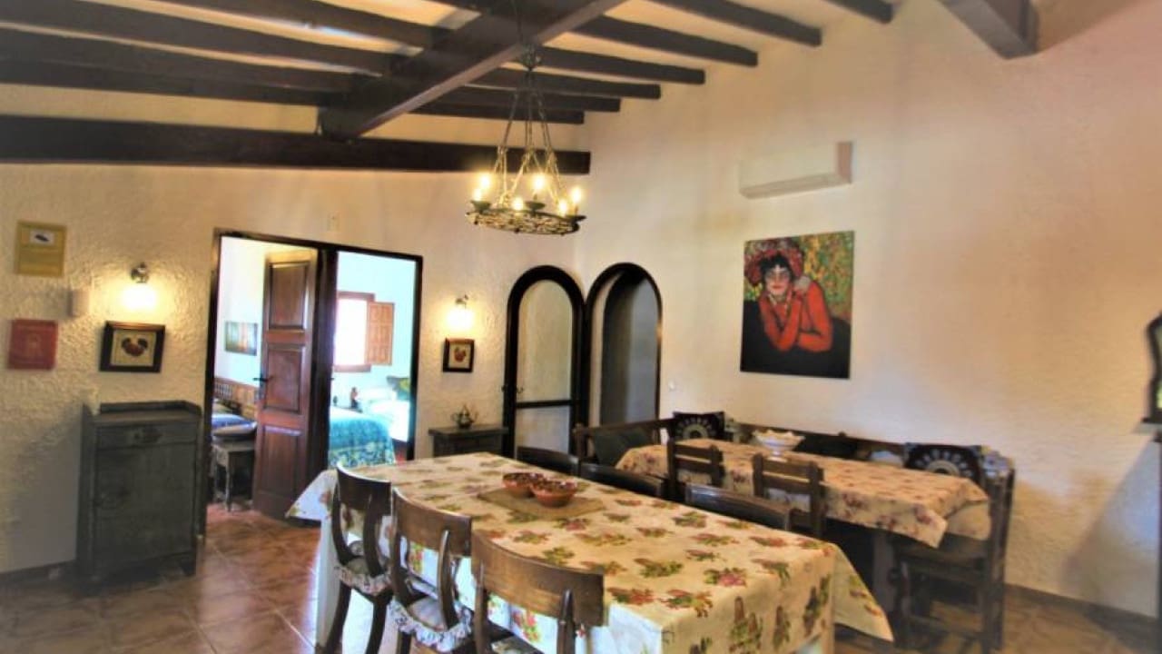 9 bedroom Villa for sale in Orihuela Costa with pool garage - € 690,000 (Ref: 7107604)