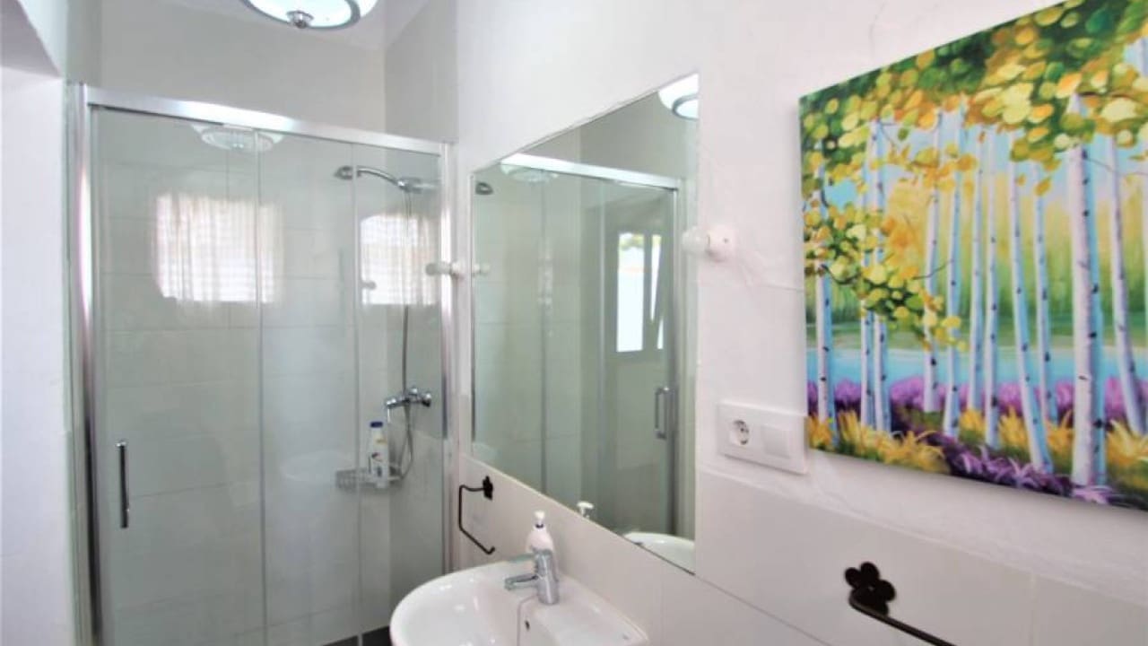 9 bedroom Villa for sale in Orihuela Costa with pool garage - € 690,000 (Ref: 7107604)