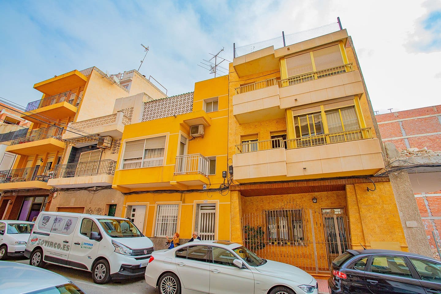 4 sovrum Lägenhet till salu i Torrevieja med garage - 188 000 € (Ref: 7131392)