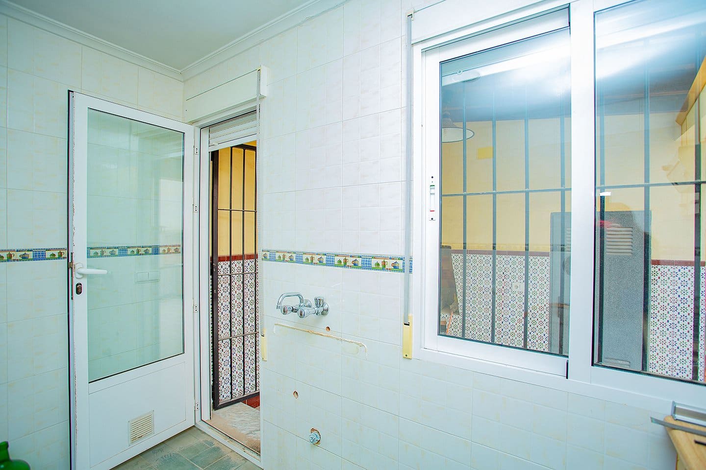 4 sovrum Lägenhet till salu i Torrevieja med garage - 188 000 € (Ref: 7131392)