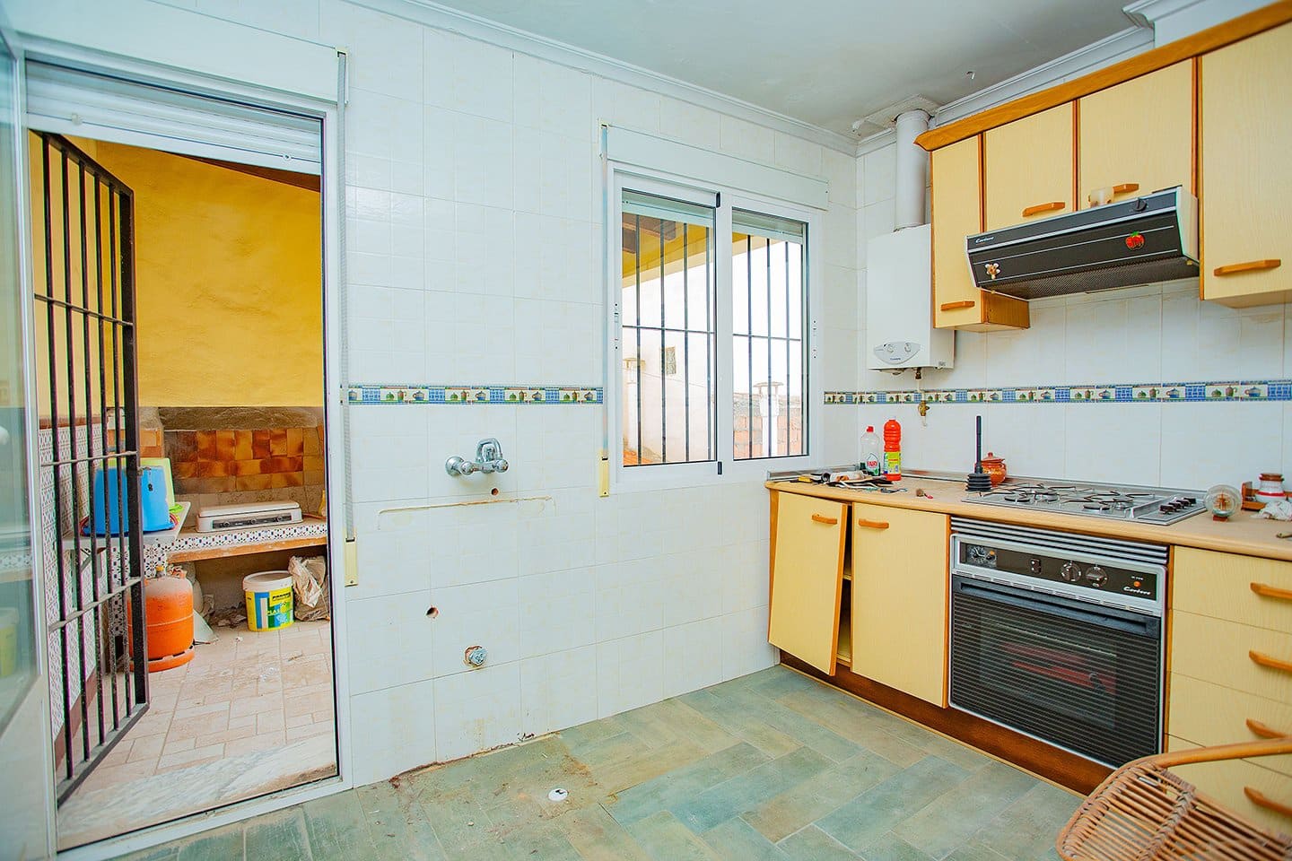 4 sovrum Lägenhet till salu i Torrevieja med garage - 188 000 € (Ref: 7131392)