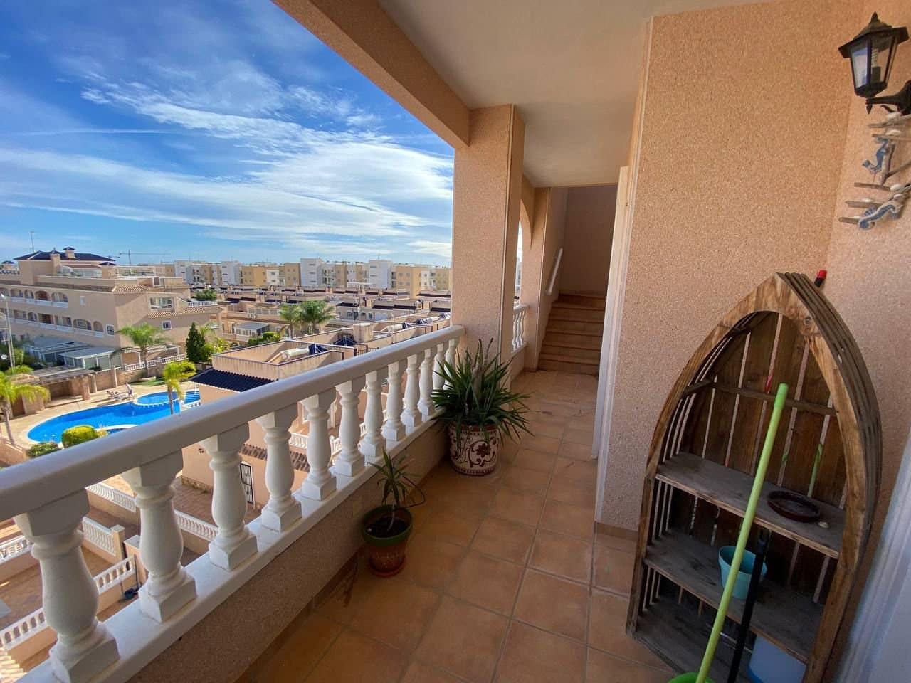 3 makuuhuone Huoneisto myytävänä paikassa Villamartin mukana uima-altaan 
autotalli - 385 000 € (Ref: 7268731)