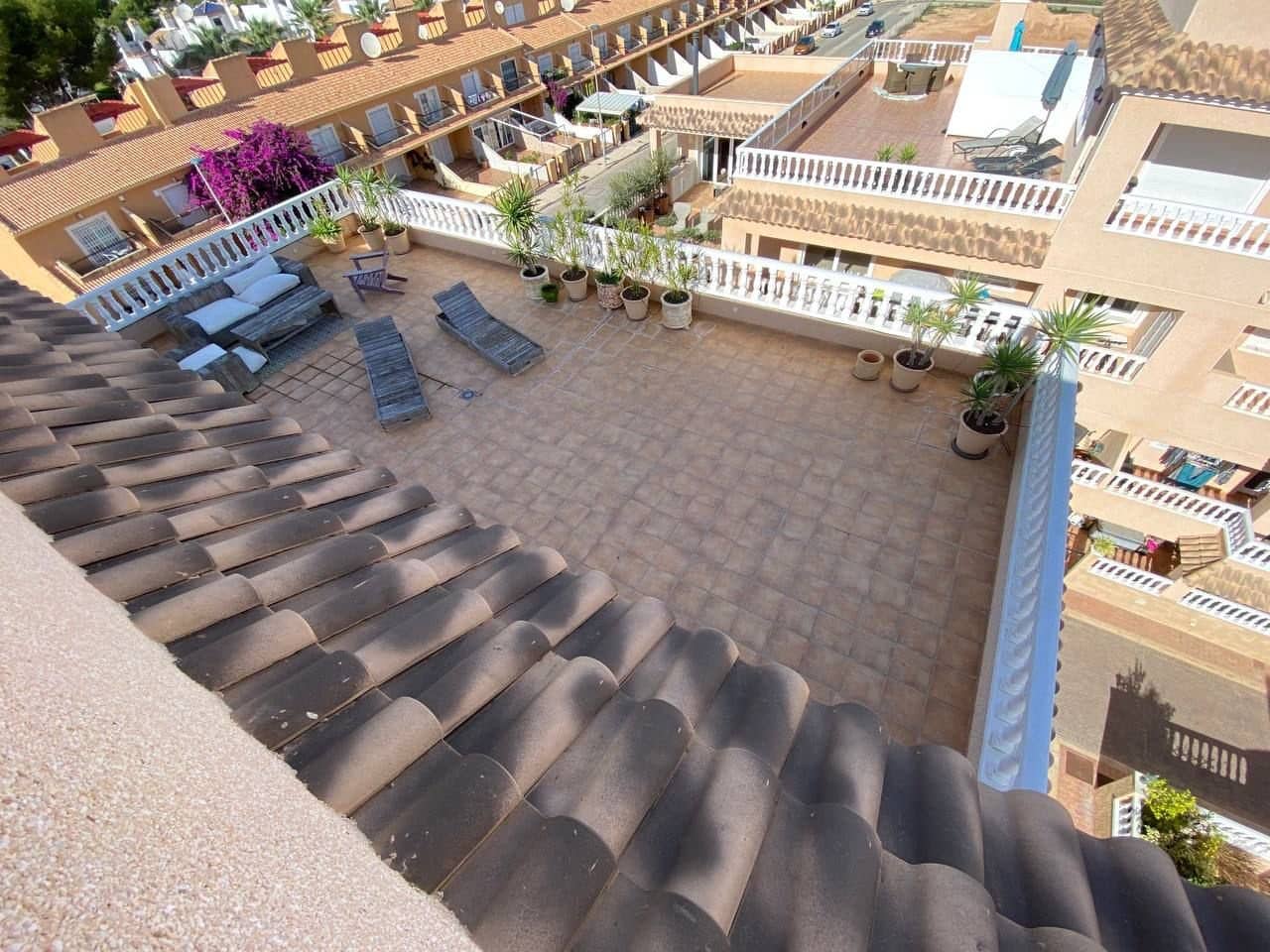 3 makuuhuone Huoneisto myytävänä paikassa Villamartin mukana uima-altaan 
autotalli - 385 000 € (Ref: 7268731)