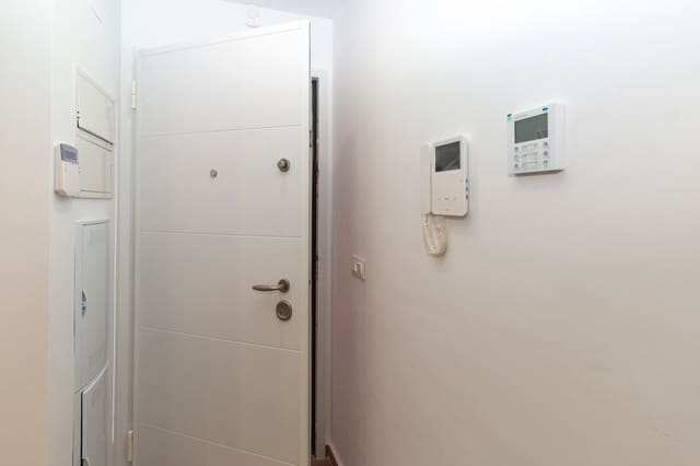 3 sovrum Lägenhet till salu i Villamartin, Orihuela med pool garage - 325 000 € (Ref: 7344366)