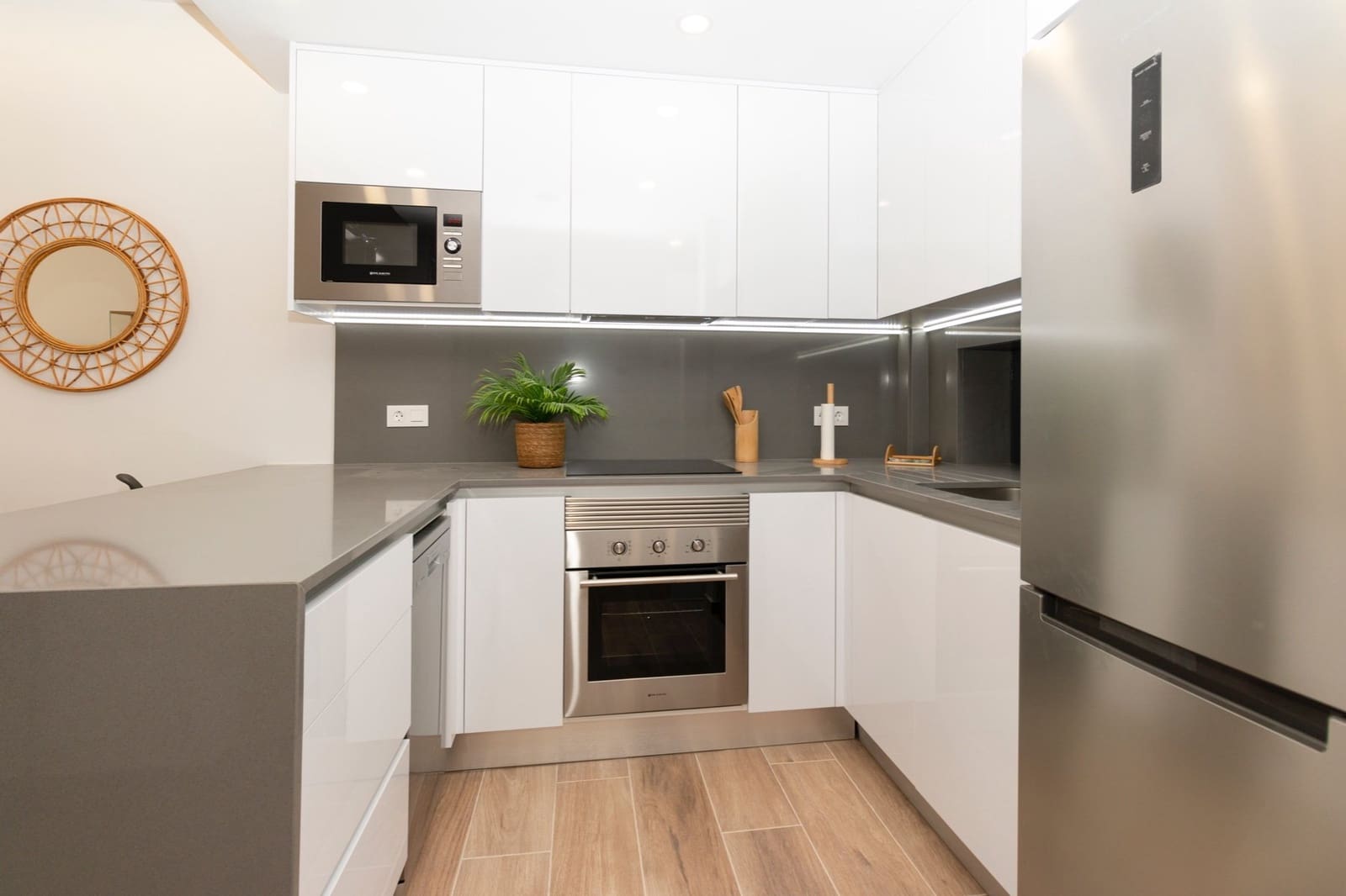 3 slaapkamer Appartement te koop in Villamartin met zwembad - € 325.000 (Ref: 7344366)