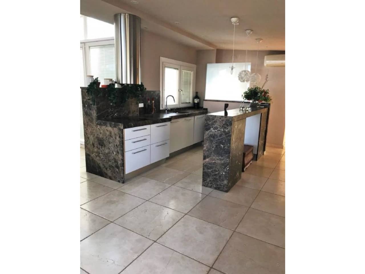 5 bedroom Villa for sale in San Juan de Alicante / Sant Joan d'Alacant with pool - € 999,000 (Ref: 7441095)