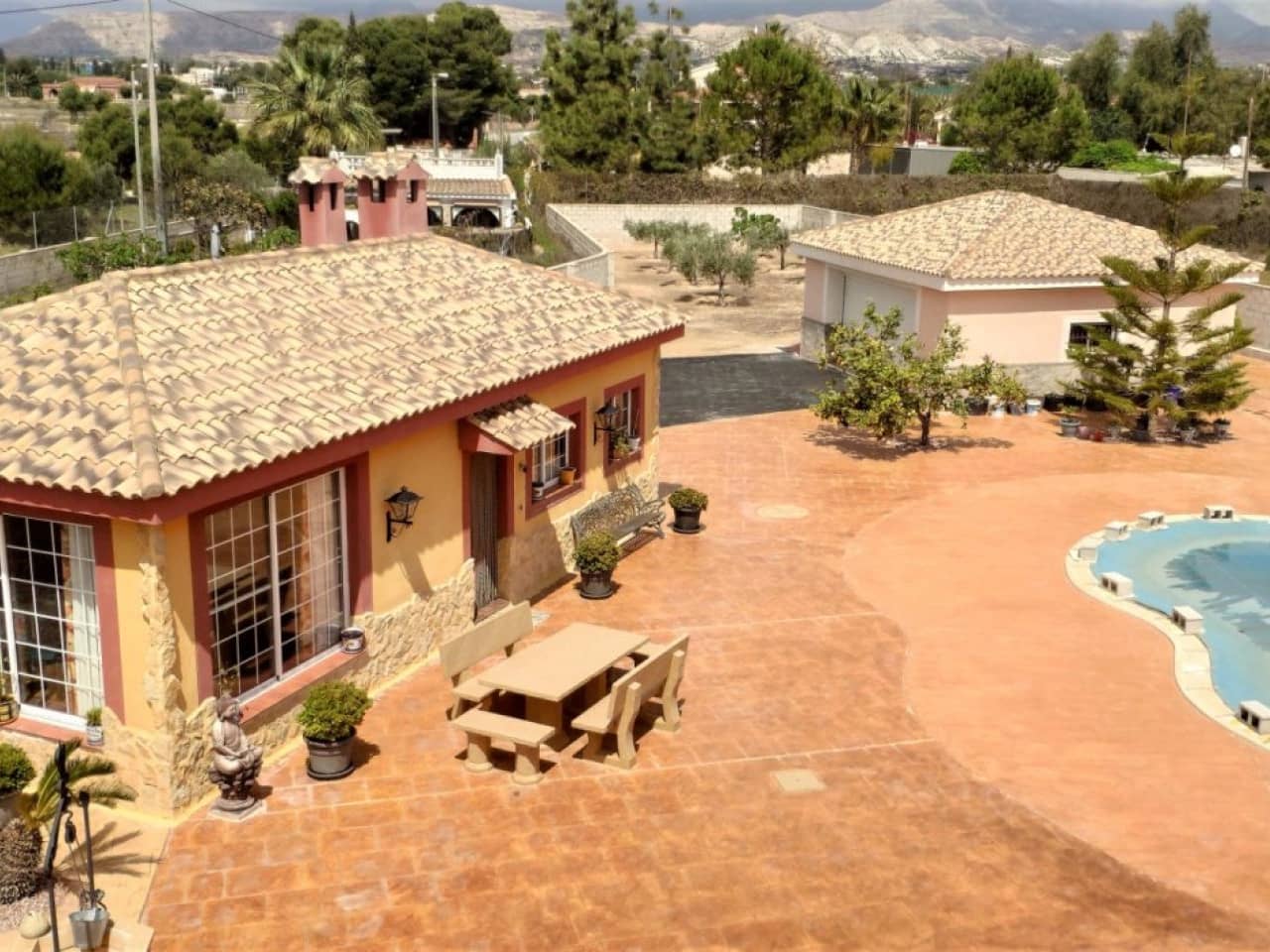 4 soverom Villa til salgs i Alicante by med svømmebasseng - € 410 000 (Ref: 7441111)