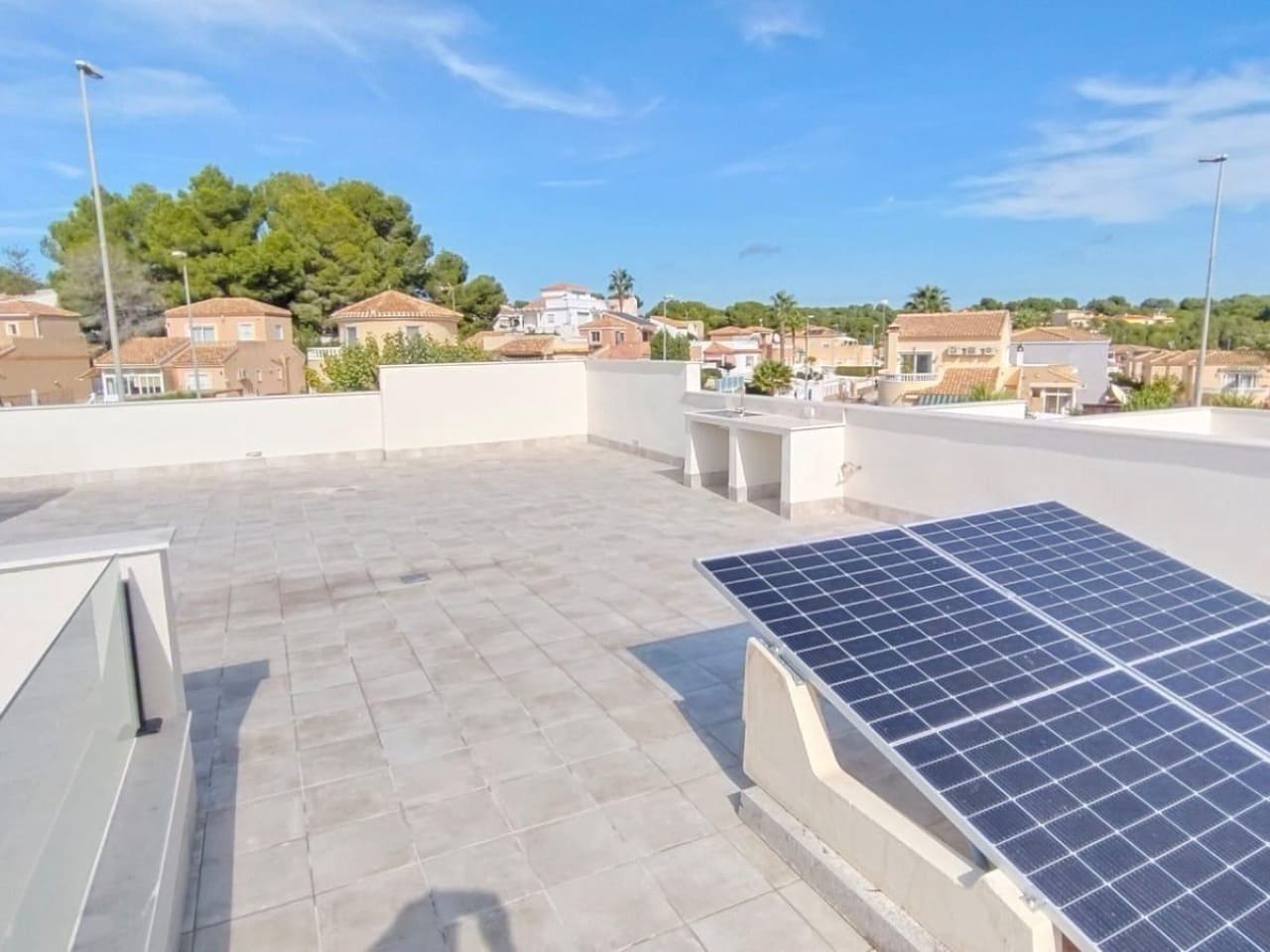 3 bedroom Villa for sale in Pinar de Campoverde with pool - € 422,500 (Ref: 7552695)