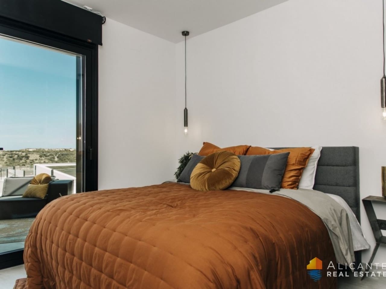 4 makuuhuone Huvila myytävänä paikassa Rojales mukana uima-altaan - 995 000 € (Ref: 7552698)