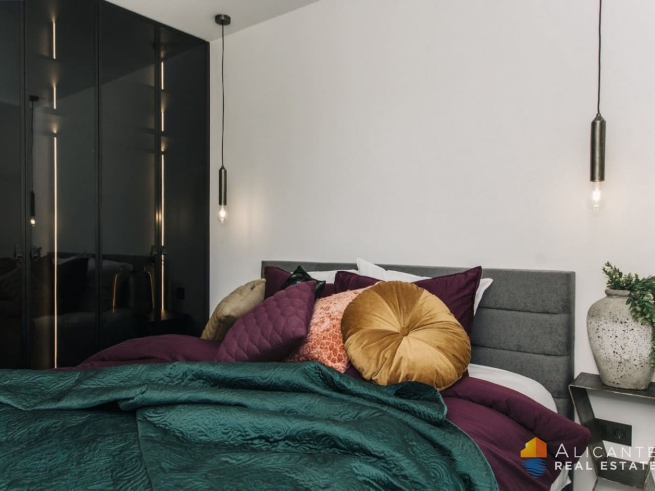 4 makuuhuone Huvila myytävänä paikassa Rojales mukana uima-altaan - 995 000 € (Ref: 7552698)