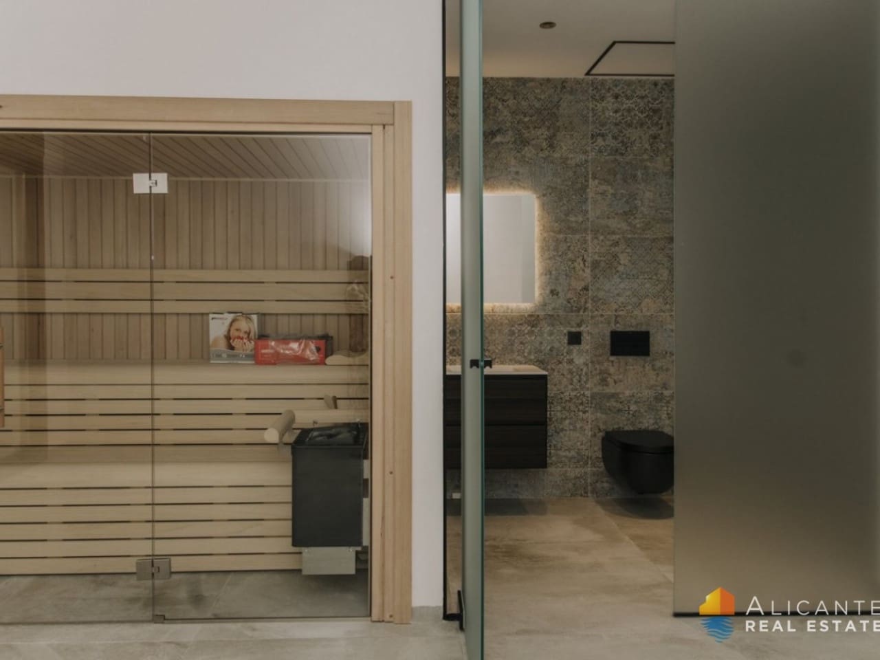 4 makuuhuone Huvila myytävänä paikassa Rojales mukana uima-altaan - 995 000 € (Ref: 7552698)