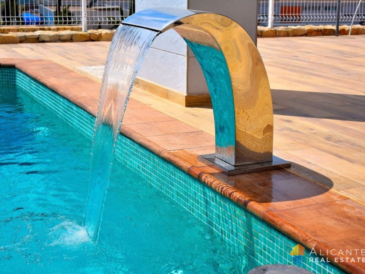 4 makuuhuone Huvila myytävänä paikassa Finestrat mukana uima-altaan - 760 000 € (Ref: 7552723)