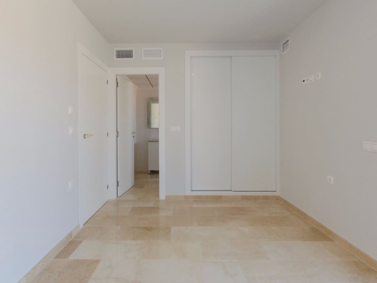 4 makuuhuone Huvila myytävänä paikassa Finestrat mukana uima-altaan - 760 000 € (Ref: 7552723)