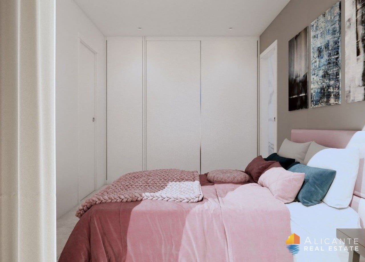 3 sovrum Villa till salu i Daya Nueva med pool - 299 000 € (Ref: 7552837)