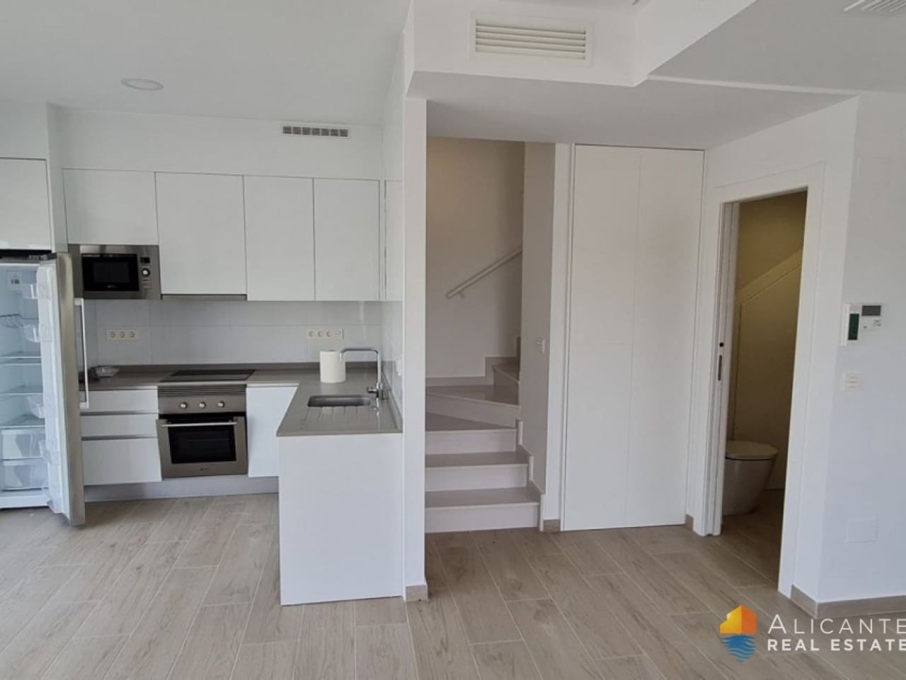 3 sovrum Villa till salu i Orihuela Costa med pool - 449 900 € (Ref: 7558561)