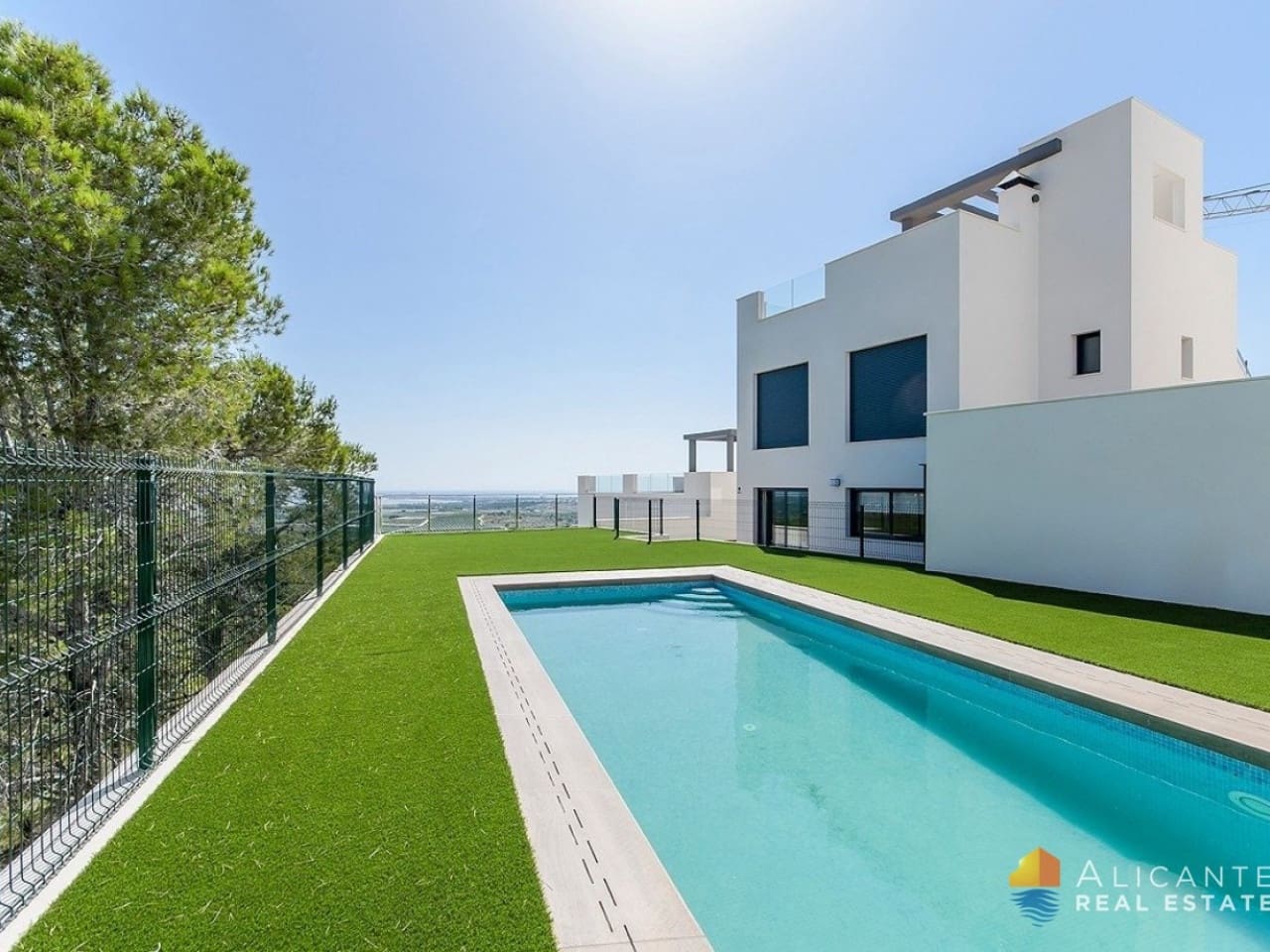 3 bedroom Villa for sale in San Miguel de Salinas with pool - € 415,000 (Ref: 7558596)