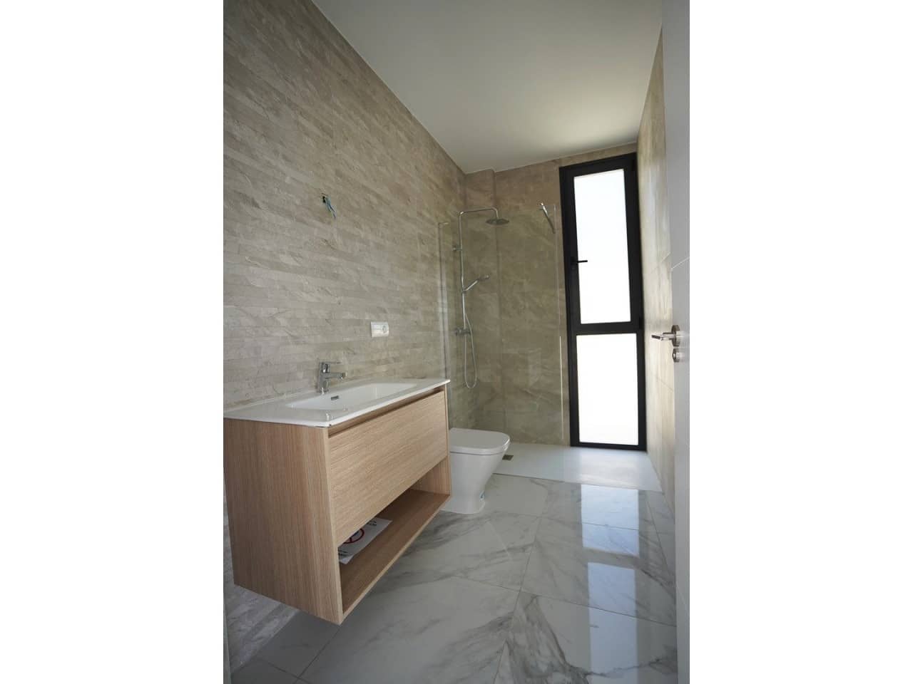 3 bedroom Villa for sale in Polop with pool - € 500,000 (Ref: 7558616)