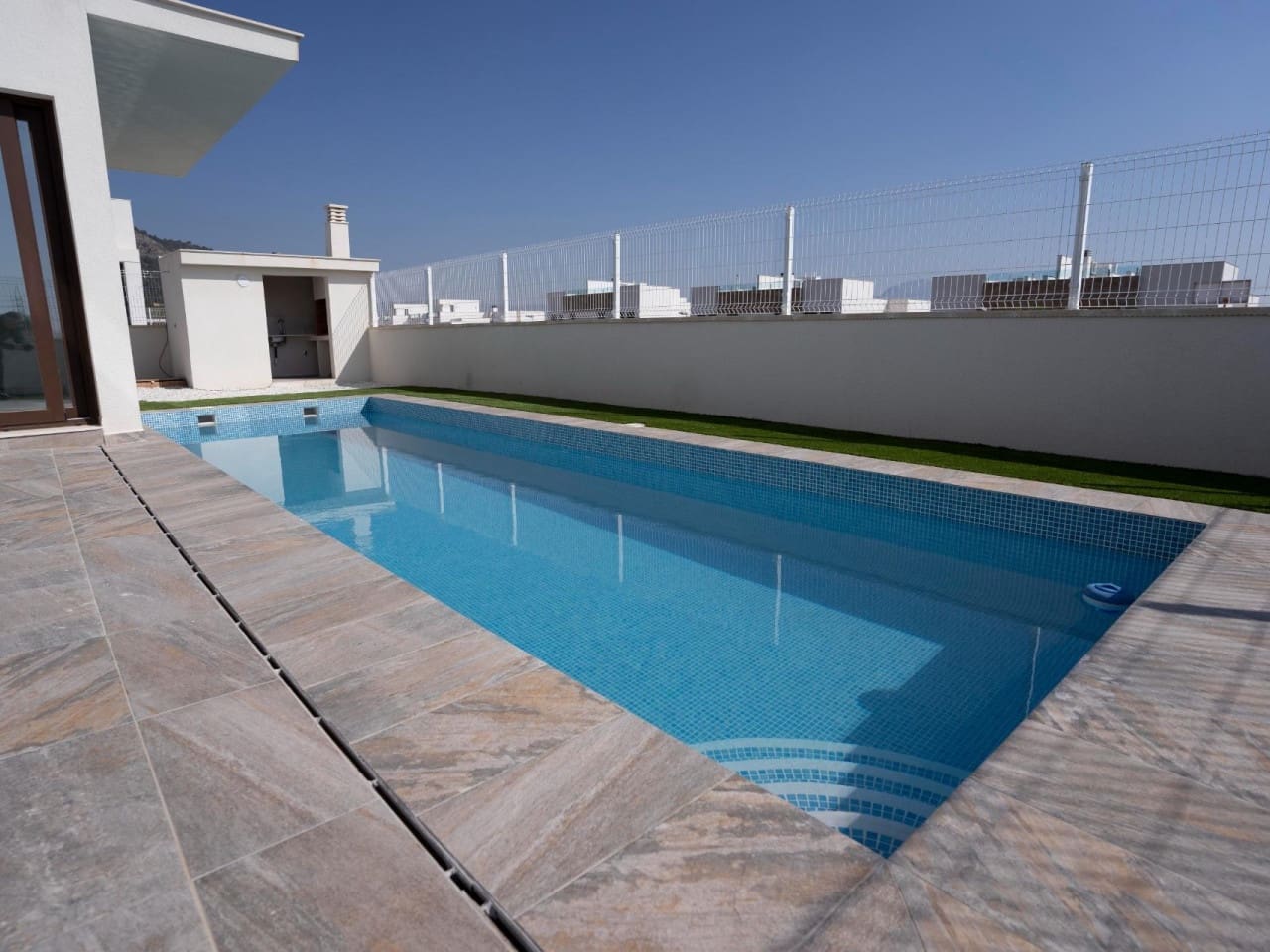 3 bedroom Villa for sale in Polop with pool - € 620,000 (Ref: 7558617)