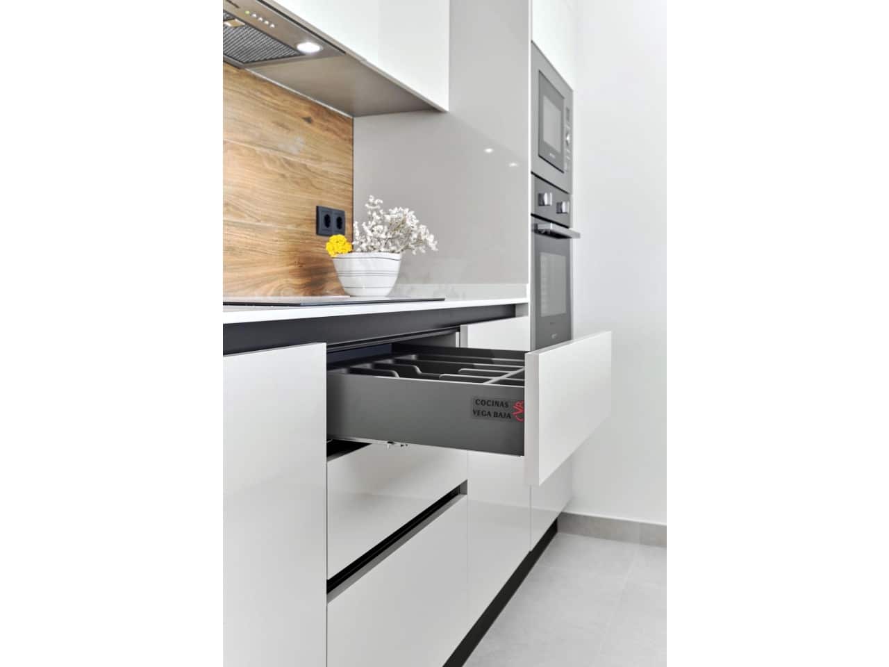 2 slaapkamer Villa te koop in La Veleta met zwembad - € 380.000 (Ref: 7558619)