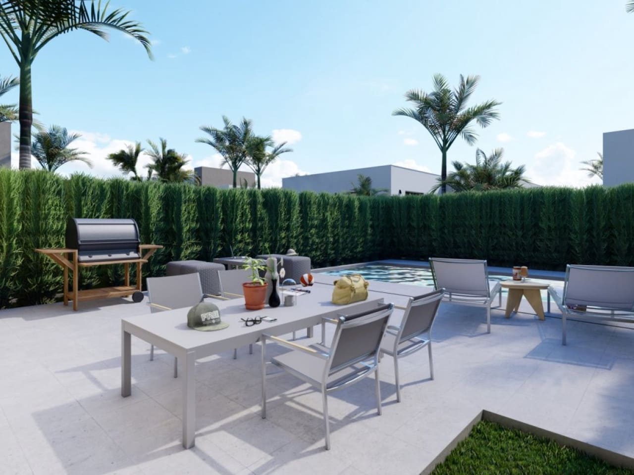 3 sypialnia Willa na sprzedaż w Estrella de Mar z basenem - 384 000 € (Ref: 7558653)