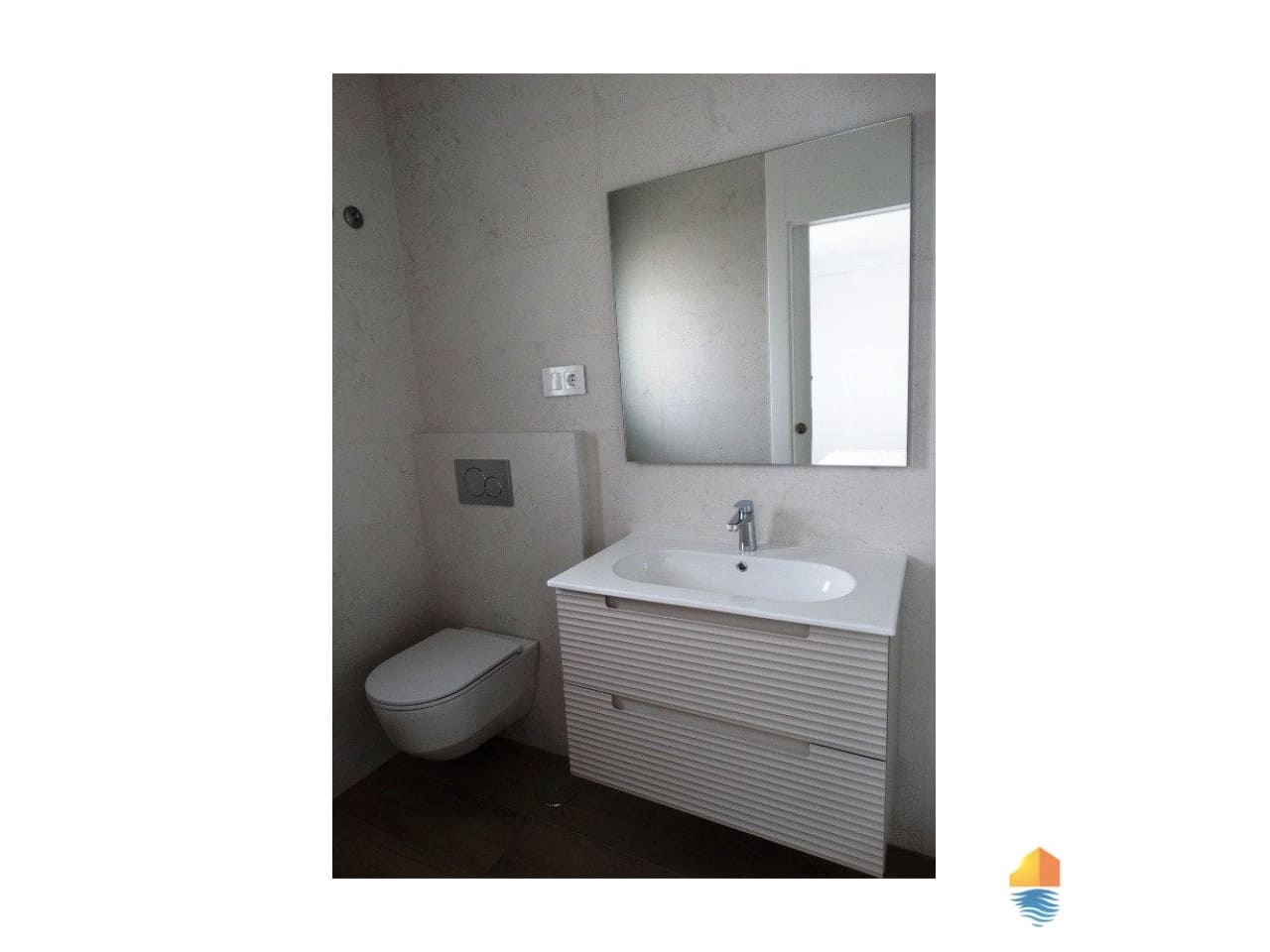 Chalet de 3 habitaciones en Pilar de la Horadada en venta con piscina - 379.900 € (Ref: 7558763)