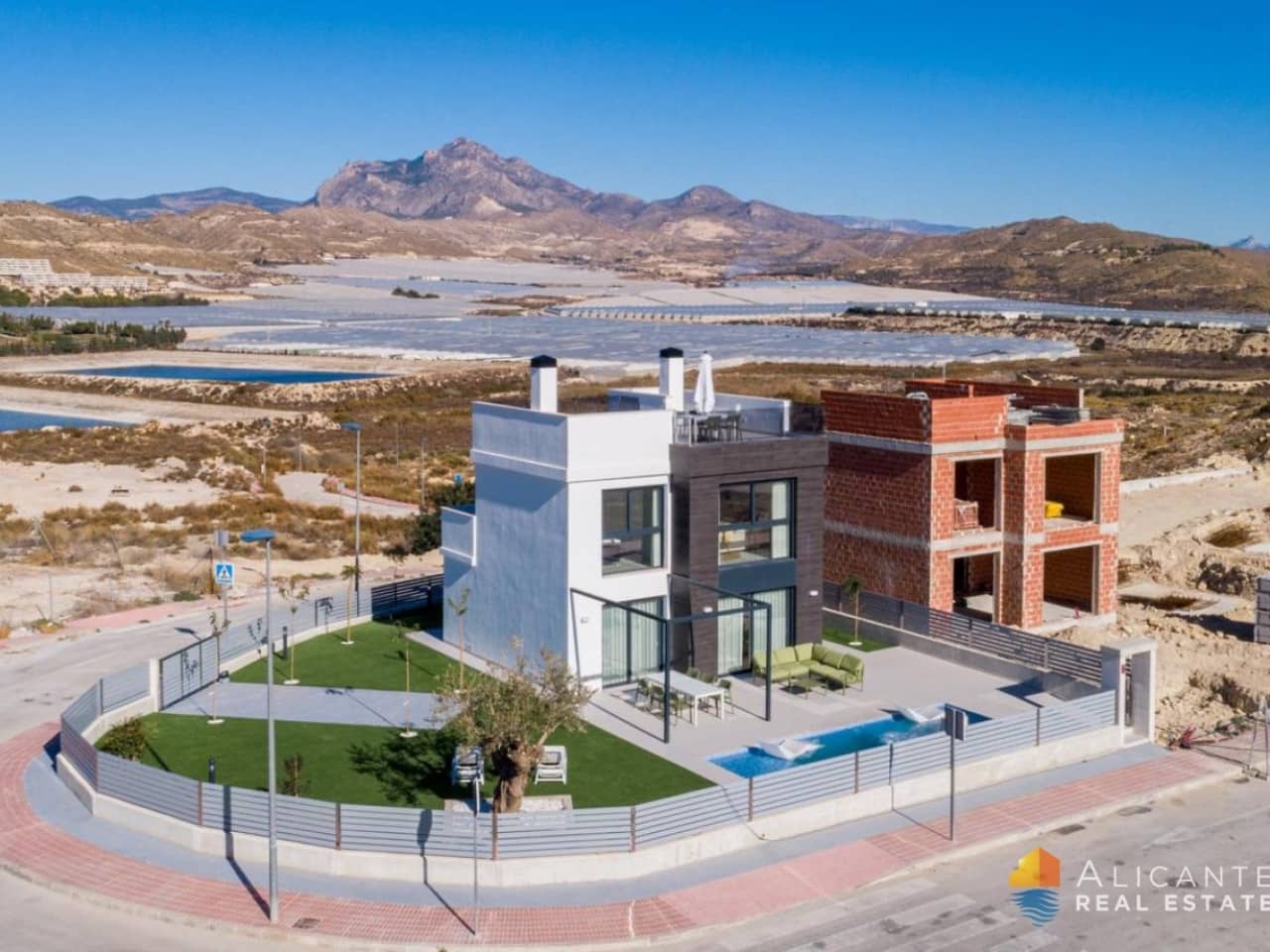 3 sovrum Villa till salu i Muchamiel / Mutxamel med pool - 450 000 € (Ref: 7558812)