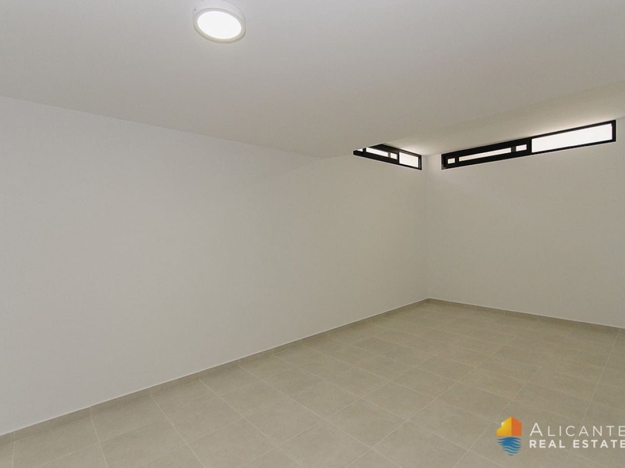 4 sovrum Villa till salu i Playa Honda med pool - 575 000 € (Ref: 7558827)