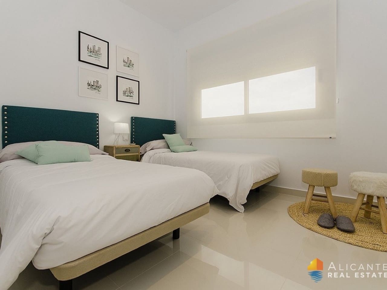 4 slaapkamer Villa te koop in Campoamor met zwembad - € 995.000 (Ref: 7558829)