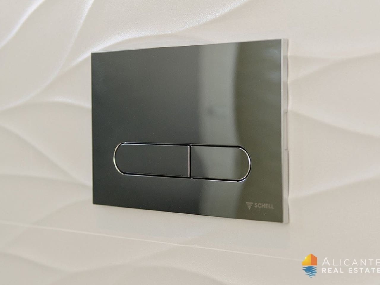 4 slaapkamer Villa te koop in Campoamor met zwembad - € 995.000 (Ref: 7558829)