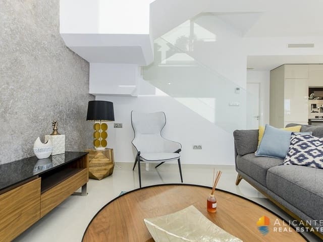 3 sypialnia Willa na sprzedaż w Los Montesinos z basenem - 485 000 € (Ref: 7558844)