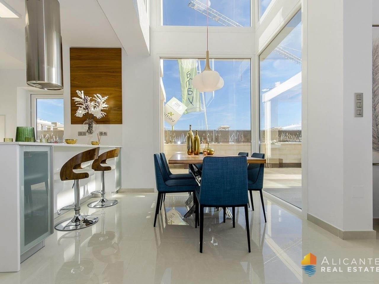 3 sypialnia Willa na sprzedaż w Los Montesinos z basenem - 485 000 € (Ref: 7558844)