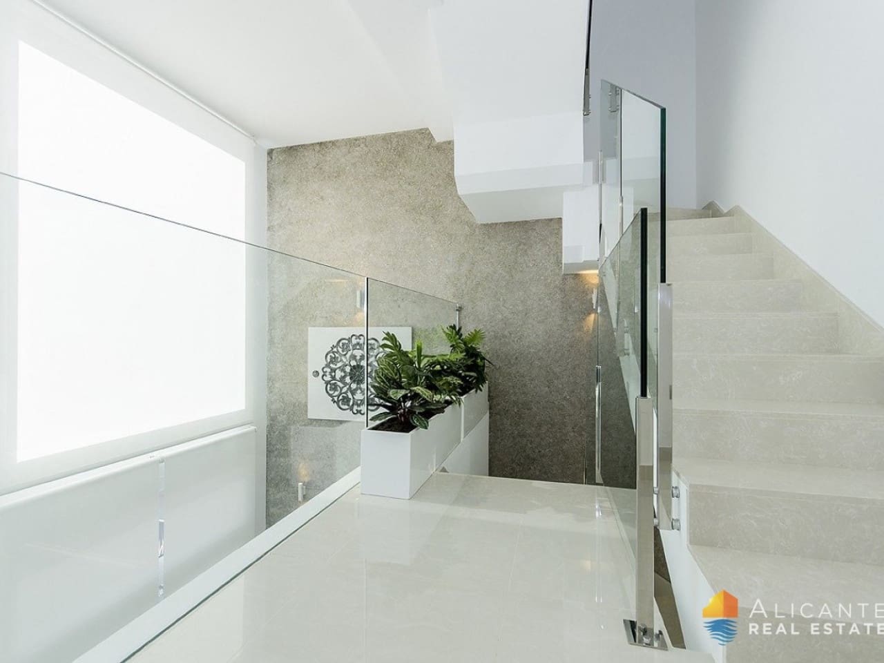 3 sypialnia Willa na sprzedaż w Los Montesinos z basenem - 485 000 € (Ref: 7558844)