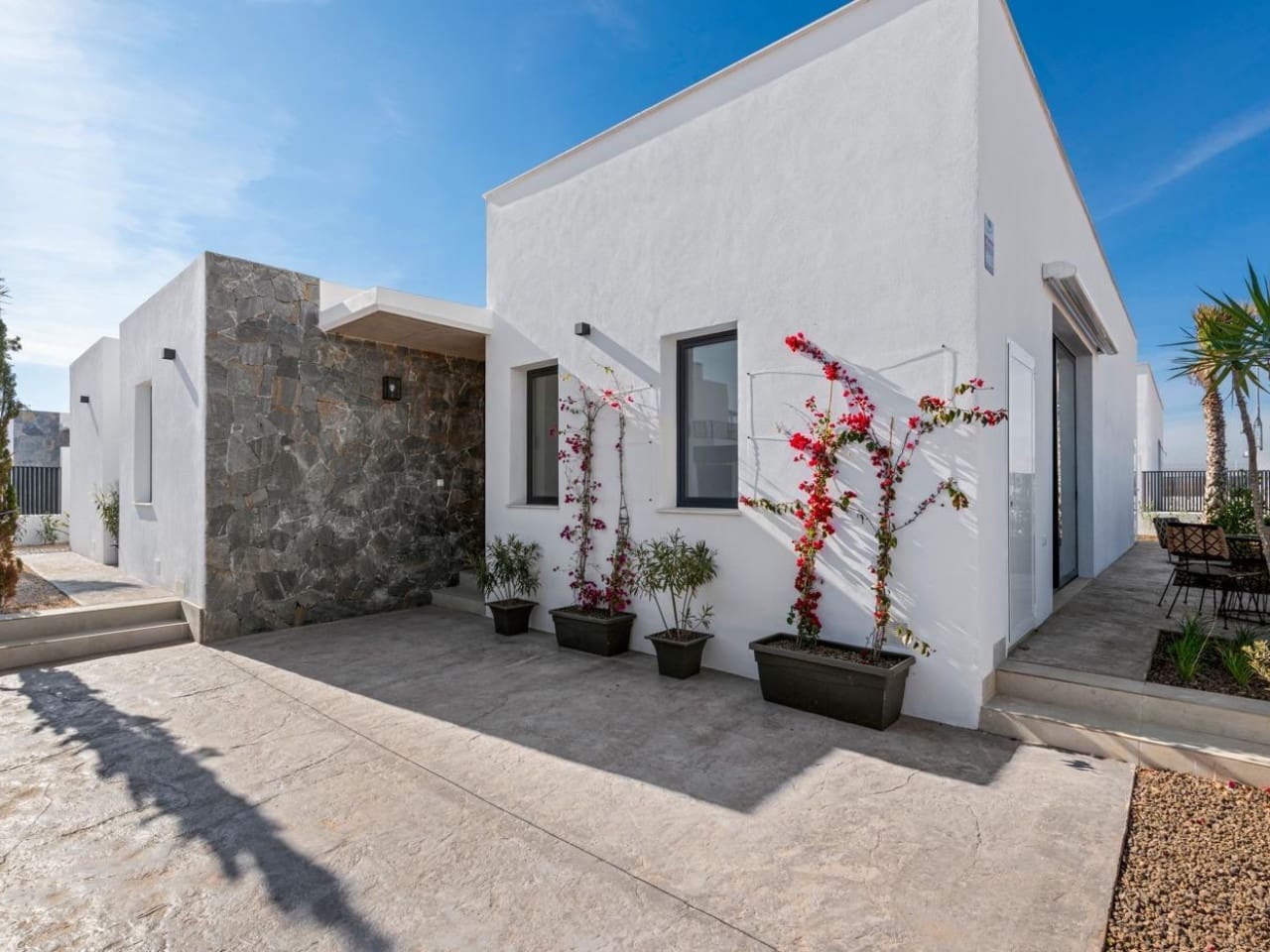 3 soveværelse Villa til salg i Mar de Cristal med swimmingpool - € 549.000 (Ref: 7558850)