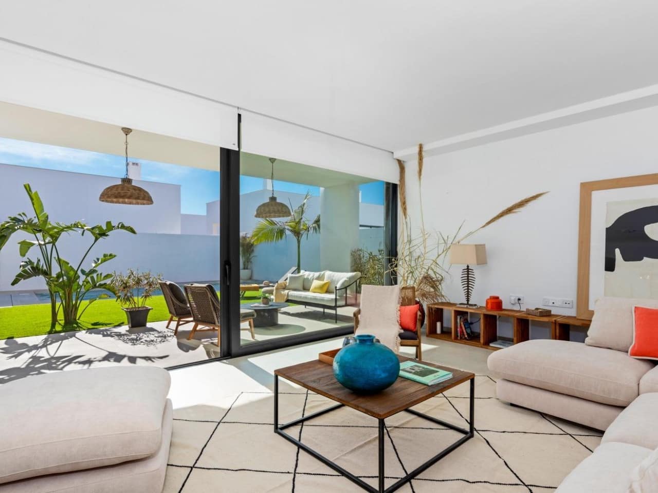 3 soveværelse Villa til salg i Mar de Cristal med swimmingpool - € 549.000 (Ref: 7558850)