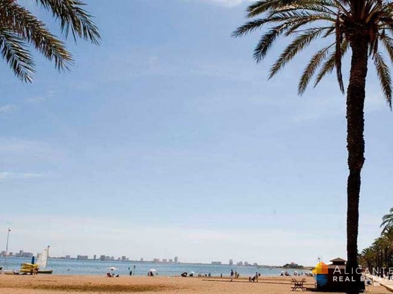 3 soveværelse Villa til salg i Mar de Cristal med swimmingpool - € 549.000 (Ref: 7558850)