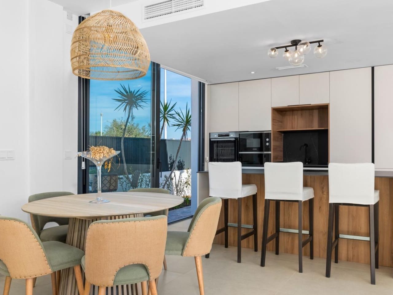 3 soveværelse Villa til salg i Mar de Cristal med swimmingpool - € 549.000 (Ref: 7558850)