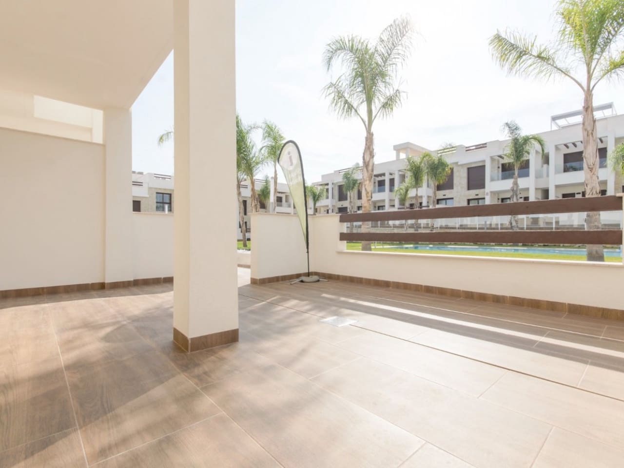 2 bedroom Villa for sale in Los Balcones with pool - € 275,000 (Ref: 7561711)