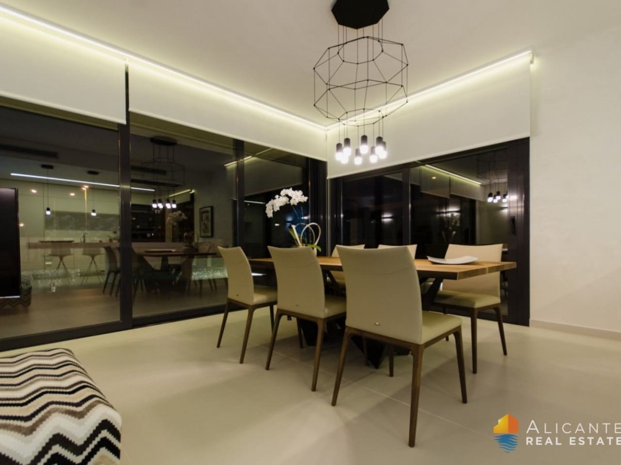 4 sovrum Villa till salu i Campoamor med pool - 1 195 000 € (Ref: 7561737)