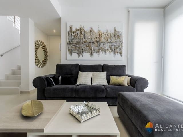 4 bedroom Villa for sale in San Miguel de Salinas with pool - € 630,000 (Ref: 7561752)