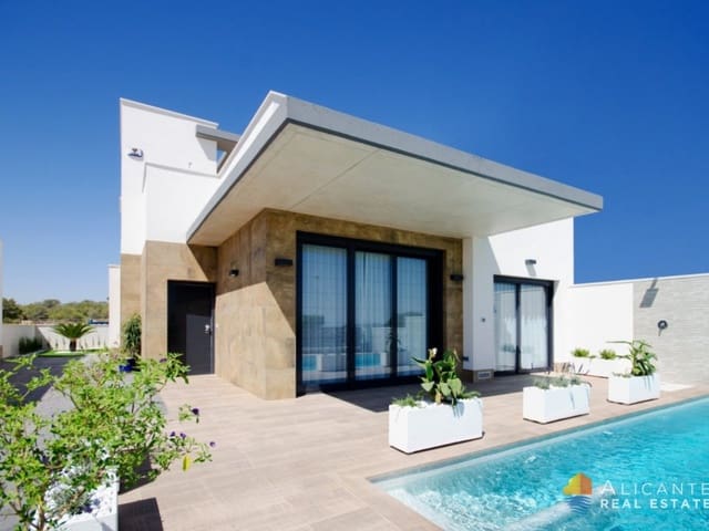 3 sovrum Villa till salu i San Miguel de Salinas med pool - 630 000 € (Ref: 7561759)