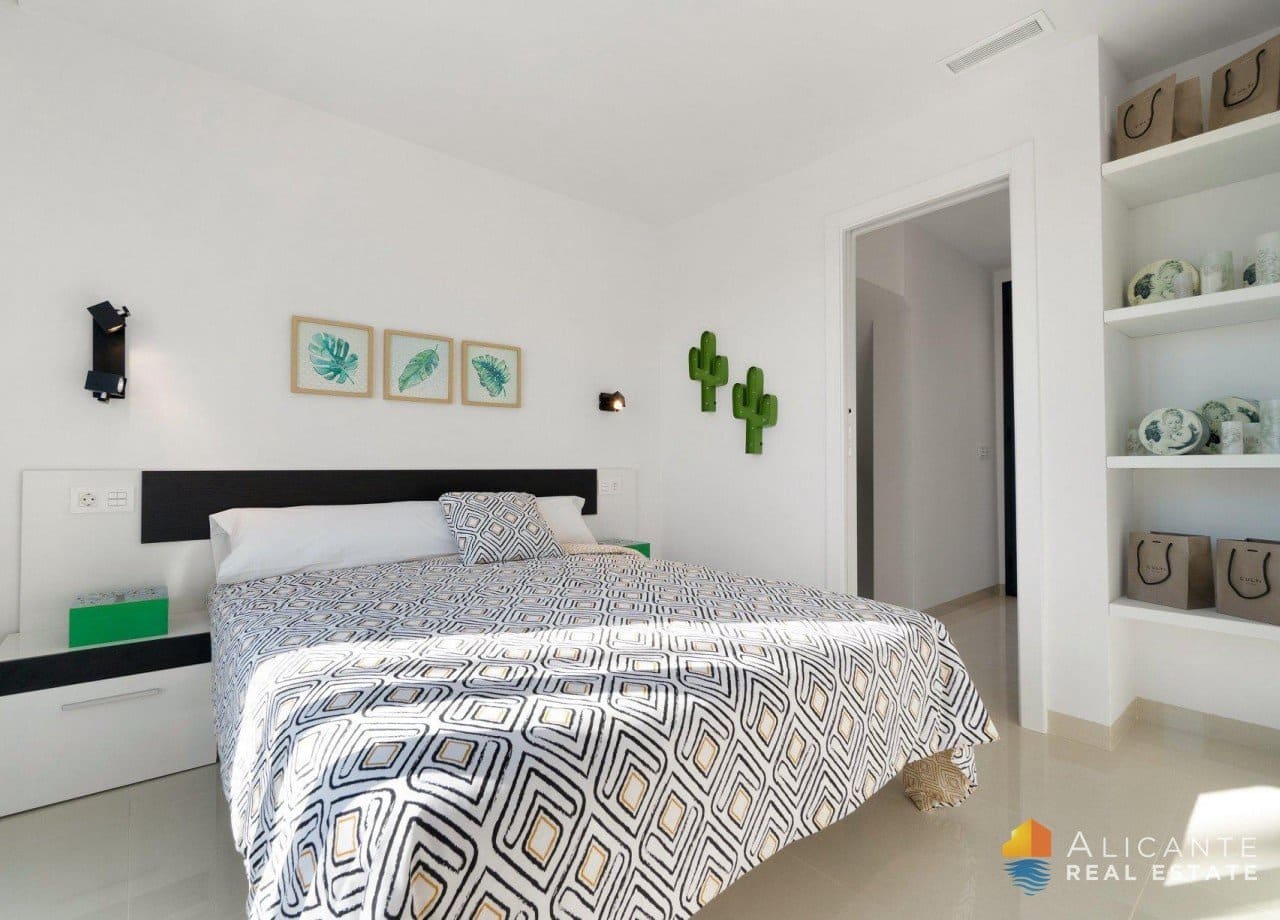 3 sovrum Villa till salu i Los Montesinos med pool - 519 000 € (Ref: 7716768)