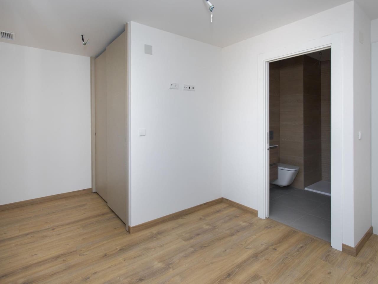 3 bedroom Villa for sale in Hondon de las Nieves - € 215,000 (Ref: 7716771)