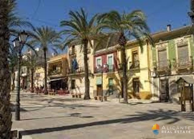 3 bedroom Villa for sale in La Canalosa, Hondón de las Nieves - € 198,000 (Ref: 7716772)