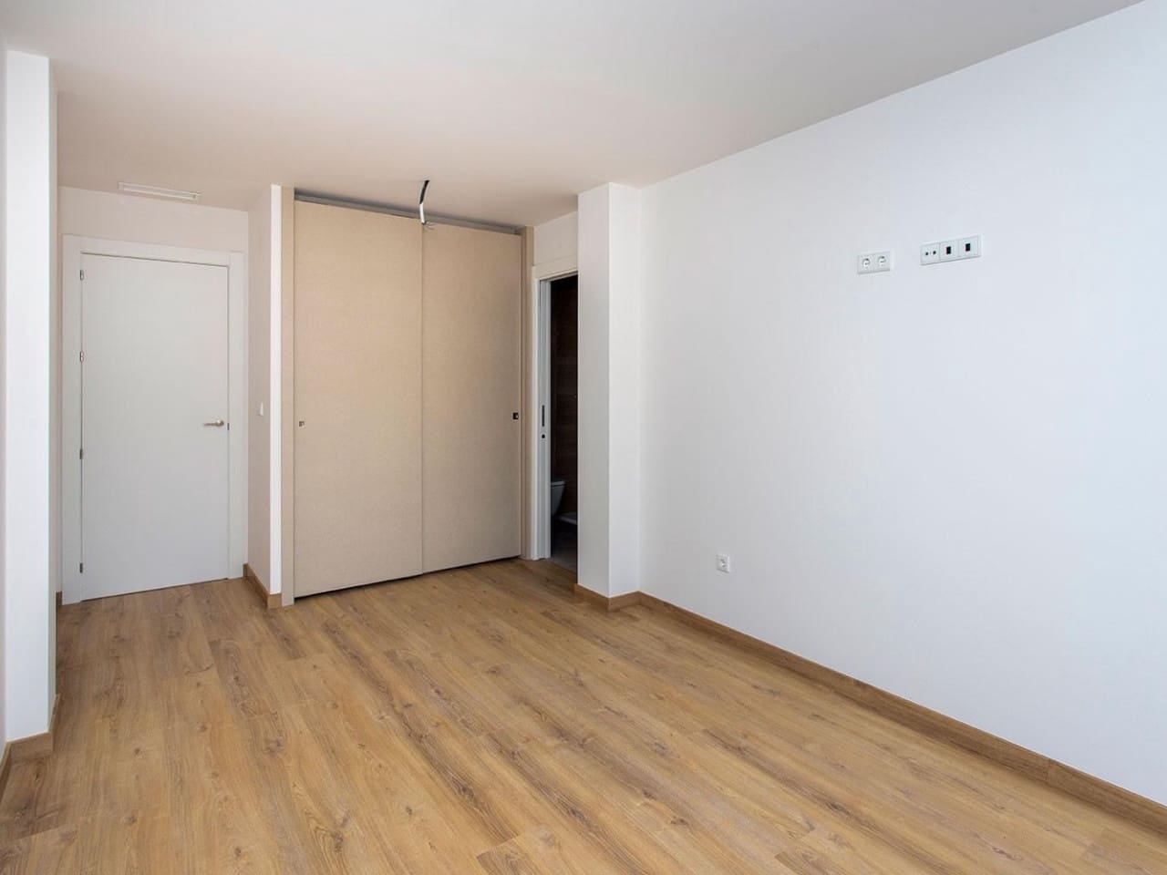 3 bedroom Villa for sale in Hondon de las Nieves - € 215,000 (Ref: 7716772)