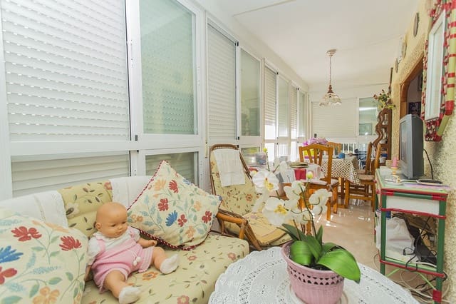 3 soveværelse Lejlighed til salg i El Moncayo - El Pòrtic, Guardamar del Segura - € 147.260 (Ref: 7719784)