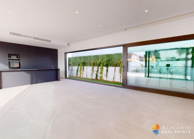 Chalet de 3 habitaciones en Las Lomas de Rame - Bahía Bella, Los Alcázares en venta con piscina - 689.900 € (Ref: 7723200)