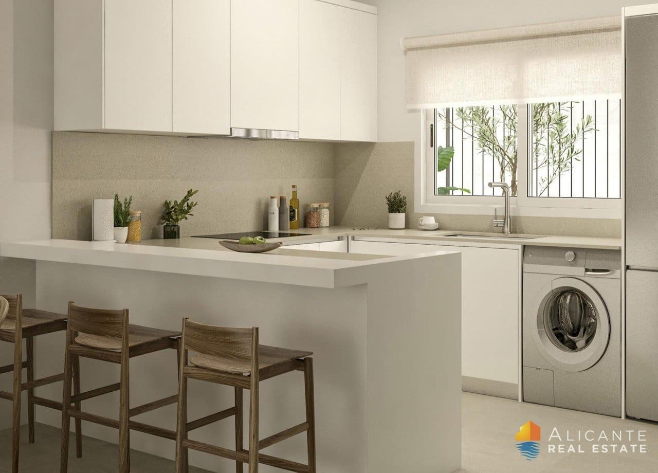 3 soveværelse Byhus til salg i Monforte del Cid med swimmingpool - € 332.500 (Ref: 7723202)